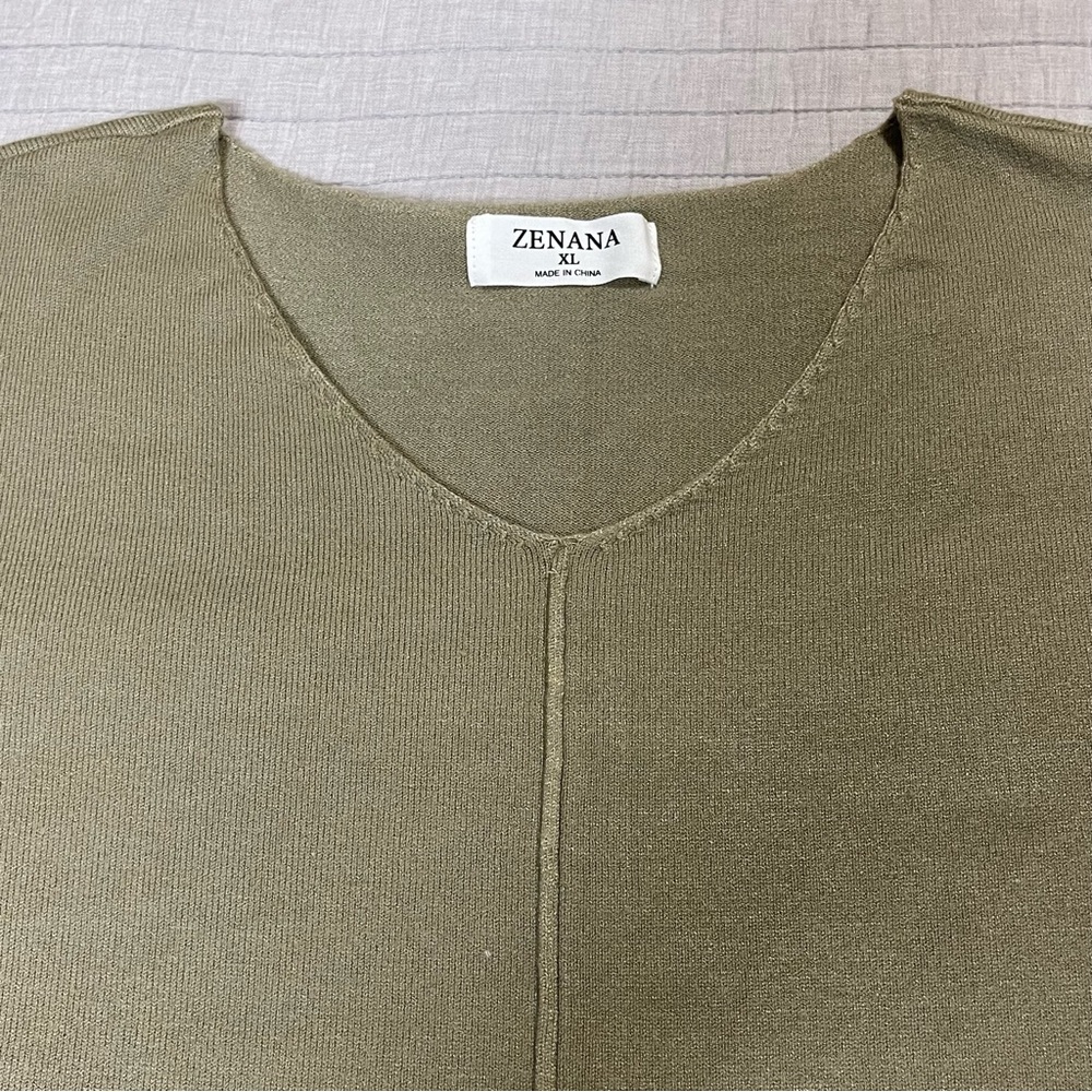 Zenana Women's Front Seam Sweater Light Green XL Style TW-21018C5 - Picture 2 of 8